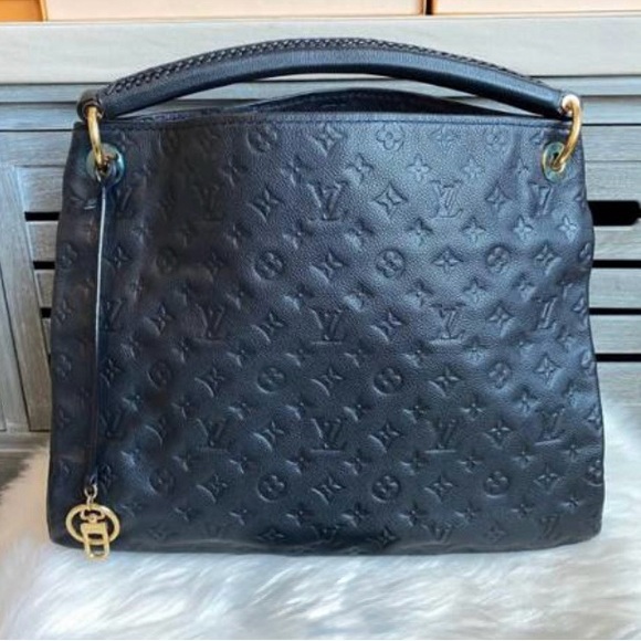 Louis Vuitton Artsy Monogram Handbag - Picture 1 of 8